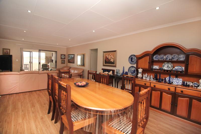 3 Bedroom Property for Sale in Reebok Western Cape